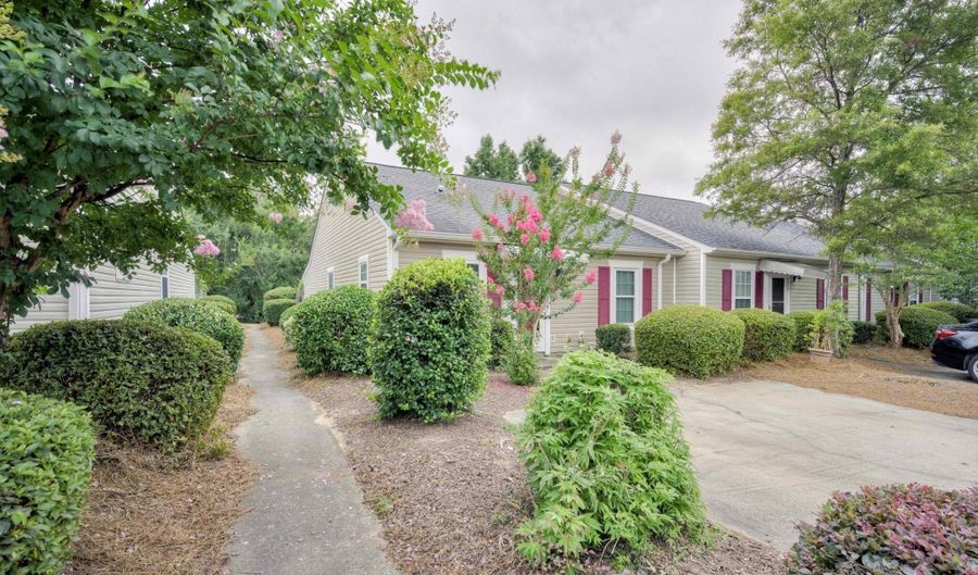 4010 Calypso Dr, Augusta, GA 30909 - 2 Beds, 2 Bath