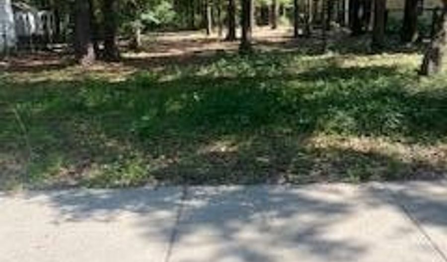 25 Newpoint Rd, Beaufort, SC 29907 - 0 Beds, 0 Bath