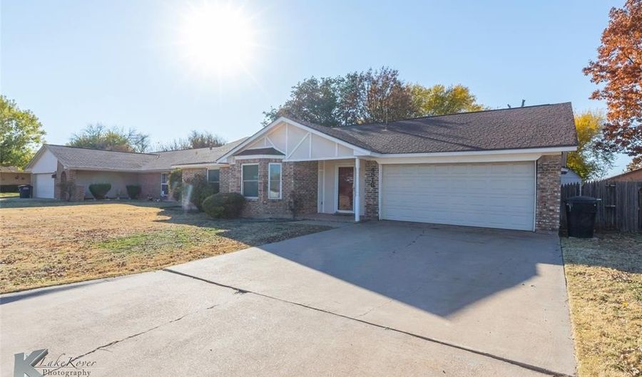 4518 Bruce Dr, Abilene, TX 79606 - 3 Beds, 2 Bath