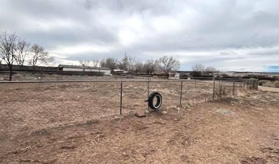 10 Lawrence Rd, Grants, NM 87020 - 3 Beds, 2 Bath