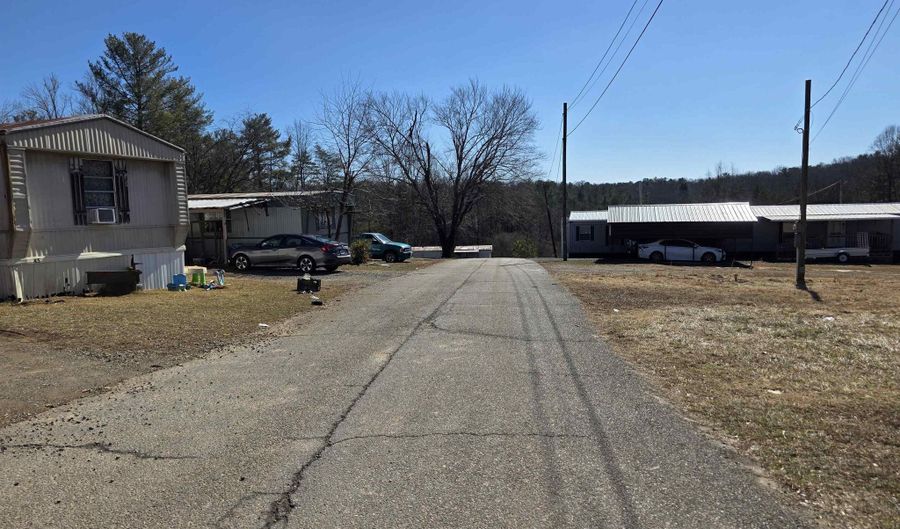 15 Spruce Pine Ln, Bassett, VA 24055 - 0 Beds, 0 Bath