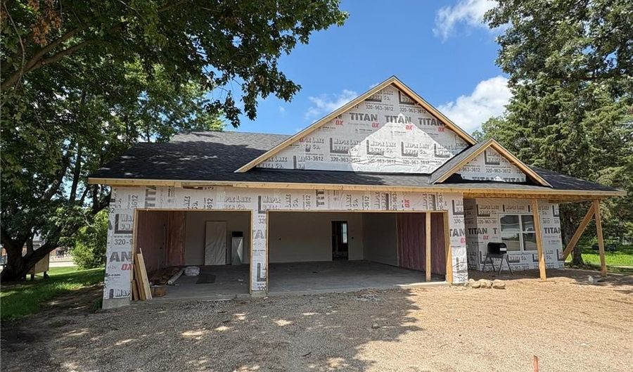 820 Morrison Ave S, Annandale, MN 55302 - 3 Beds, 2 Bath
