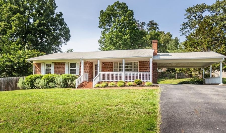 260 Morton Ln, Appomattox, VA 24522 - 4 Beds, 3 Bath