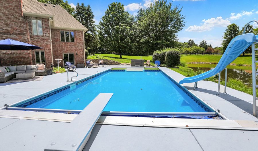 3592 W Smokey Row Rd, Bargersville, IN 46106 - 5 Beds, 5 Bath