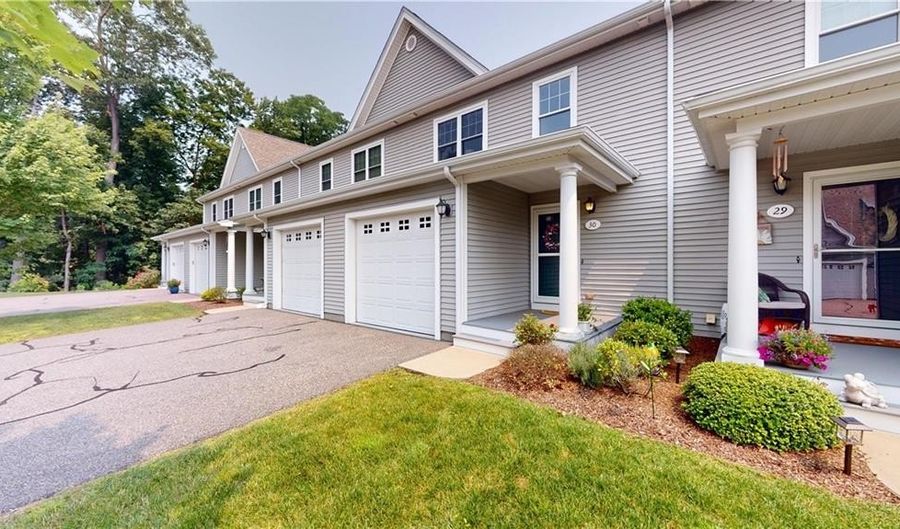 500 Mendon Rd 30, Cumberland, RI 02864 - 2 Beds, 2 Bath