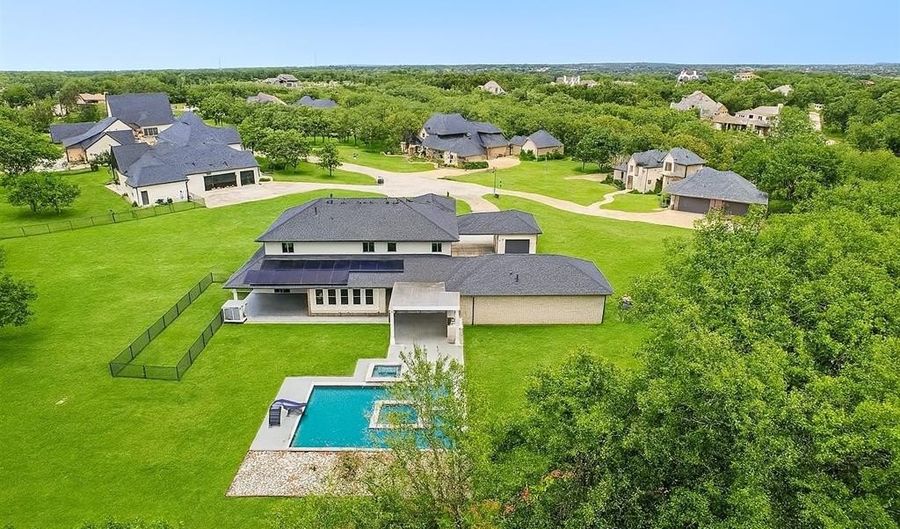 2725 Piazza Ct, Arcadia, OK 73007 - 6 Beds, 6 Bath