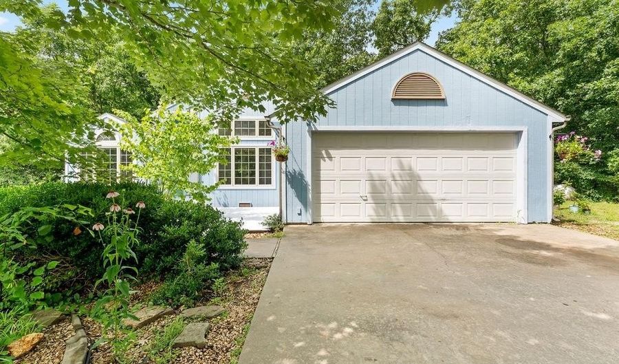 20 Lerwick Ln, Bella Vista, AR 72715 - 2 Beds, 2 Bath