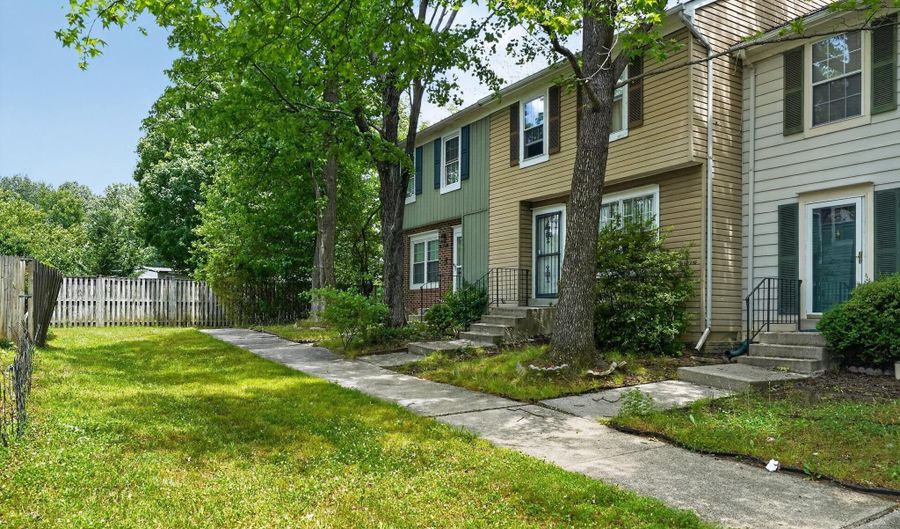1015 SAINT MICHAELS Dr, Bowie, MD 20721 - 3 Beds, 3 Bath