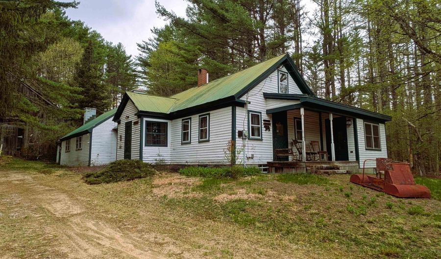 211 High St, Albany, NH 03818 - 2 Beds, 2 Bath