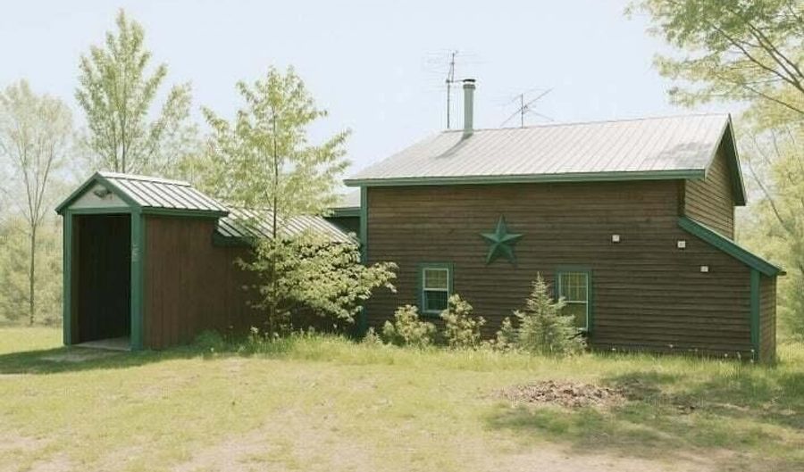 20 Monument Rd, Abbot, ME 04406 - 2 Beds, 2 Bath