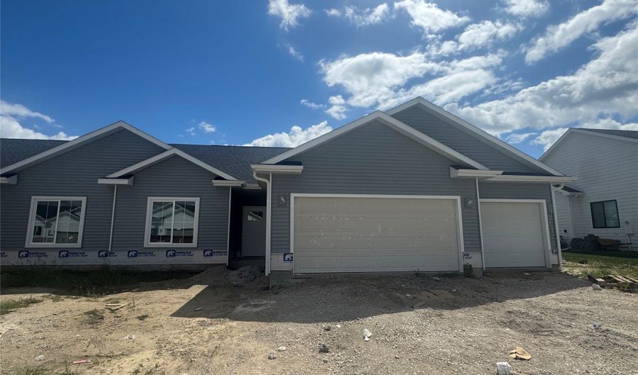 4521 NW 17th St, Ankeny, IA 50023 - 4 Beds, 3 Bath