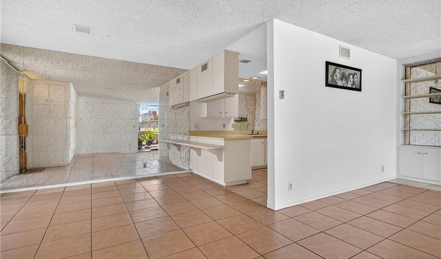 777 E Vly 136, Alhambra, CA 91801 - 2 Beds, 2 Bath