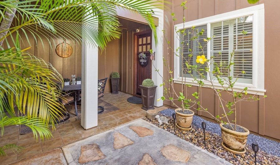 91-1208 Kuanoo St, Ewa Beach, HI 96706 - 4 Beds, 4 Bath