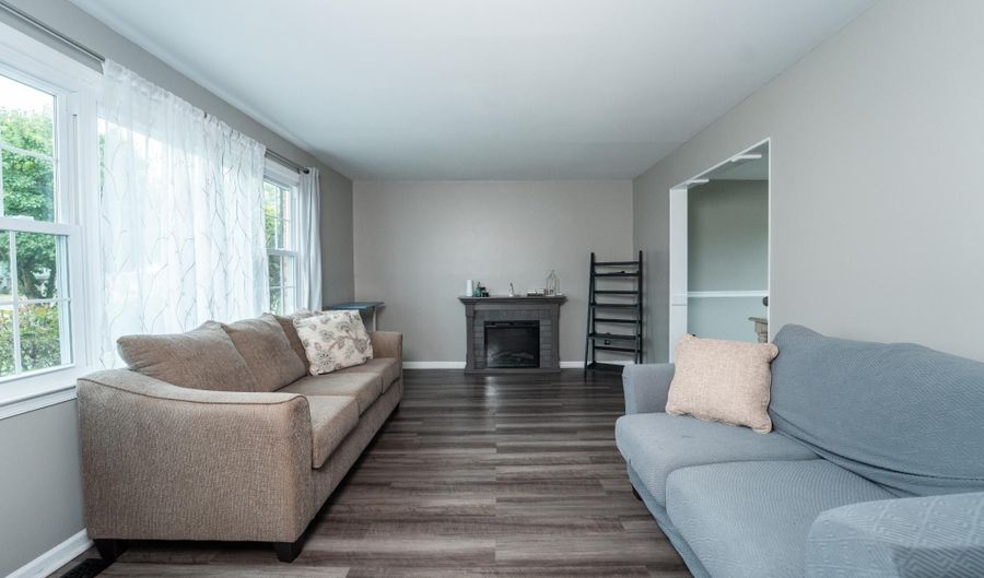 34 CRAIG Rd, Bear, DE 19701 - 4 Beds, 3 Bath