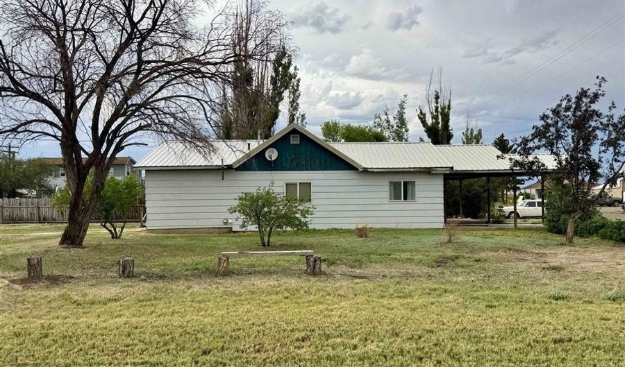 20 1st Ave E, Deaver, WY 82421 - 3 Beds, 1 Bath