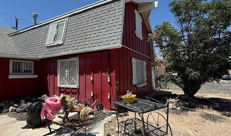 4417 Exposition Ave, Las Vegas, NV 89102 - 3 Beds, 3 Bath