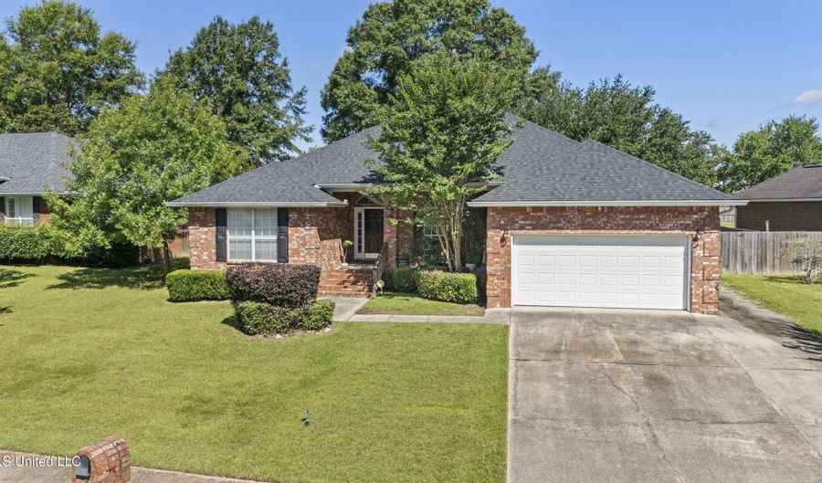 15069 Greenwell Cir, Biloxi, MS 39532 - 4 Beds, 2 Bath
