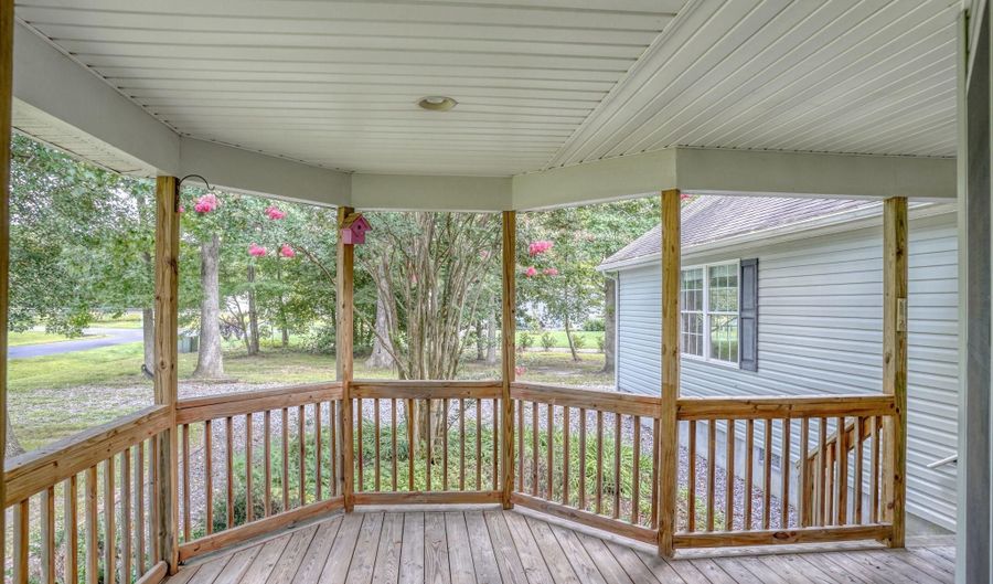 32519 HERRING WOOD Dr, Dagsboro, DE 19939 - 3 Beds, 2 Bath