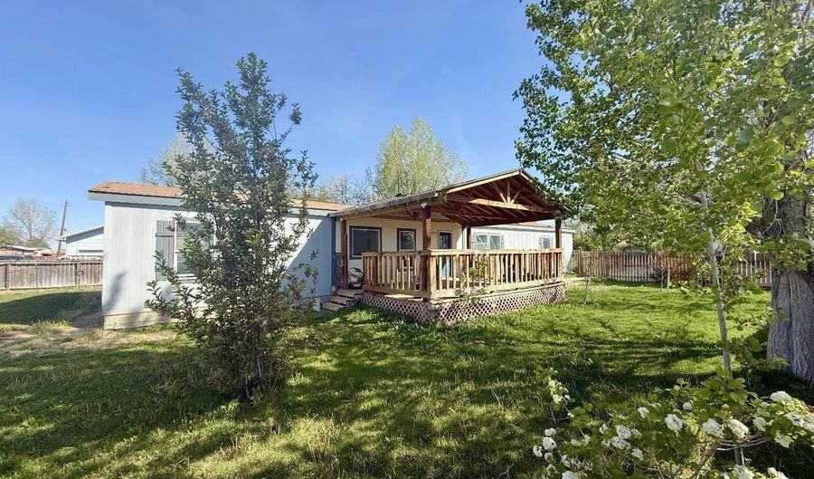 180 Carson Rd, Battle Mountain, NV 89820 - 4 Beds, 2 Bath