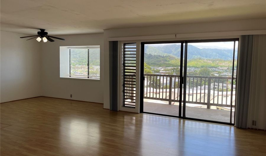46-44 Puulena St 812, Kaneohe, HI 96744 - 2 Beds, 2 Bath