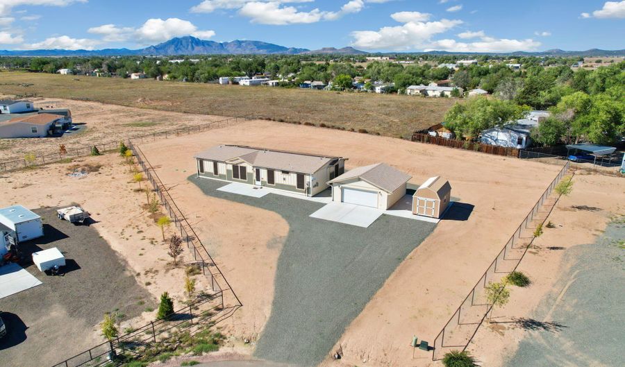 1515 Corte Del Sol Pl, Chino Valley, AZ 86323 - 3 Beds, 2 Bath