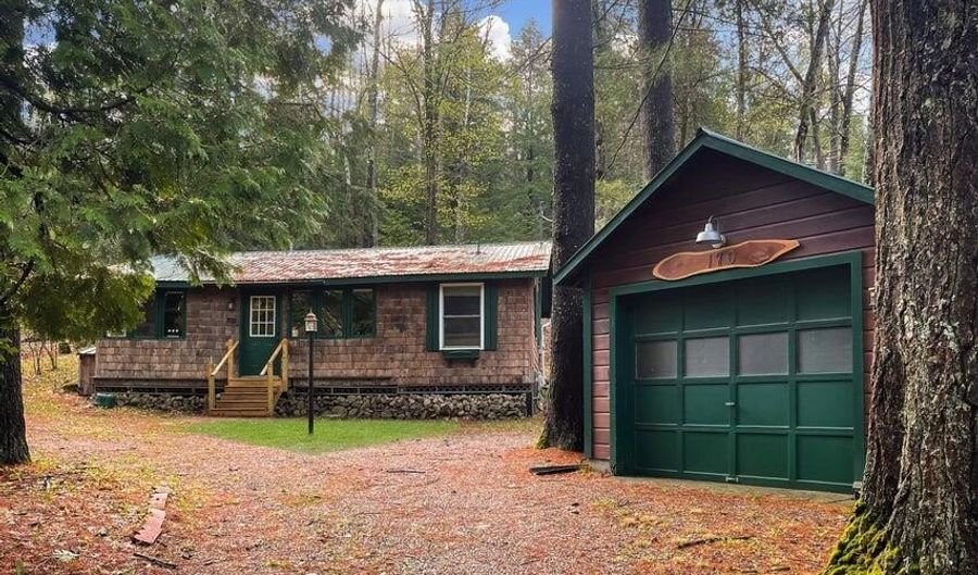 170 E Shore Dr, Adirondack, NY 12808 - 2 Beds, 1 Bath