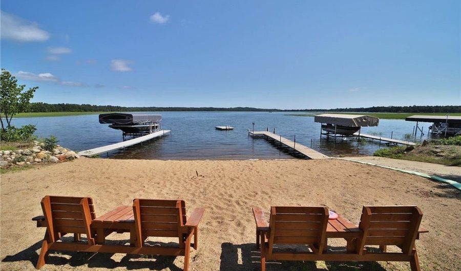 1095 W Big Portage Lake Dr NW B, Backus, MN 56435 - 1 Beds, 1 Bath