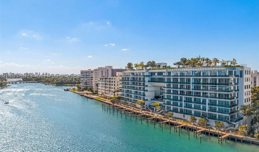9221 E Bay Harbor Dr 309, Bay Harbor Islands, FL 33154 - 2 Beds, 3 Bath