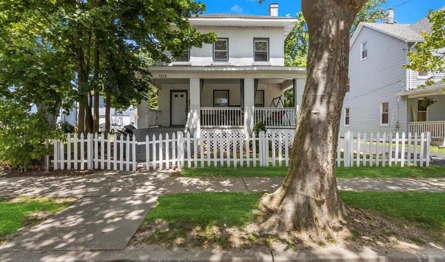1015 Mattison Ave, Asbury Park, NJ 07712 - 5 Beds, 2 Bath