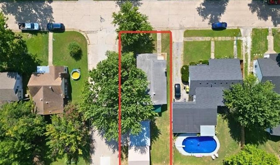 1142 S Stockton St, Ada, OK 74820 - 3 Beds, 1 Bath