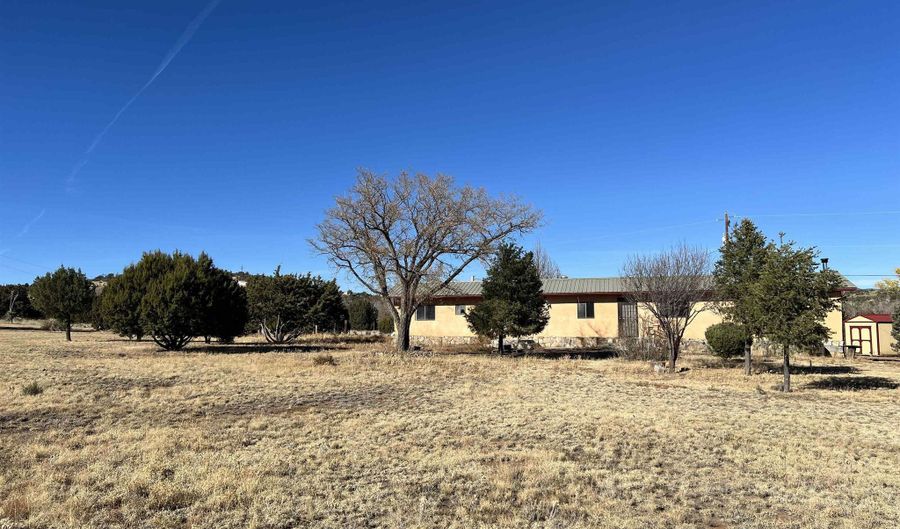 357 Race Track Rd, Arenas Valley, NM 88061 - 2 Beds, 2 Bath