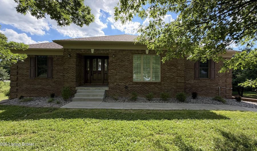 998 Royal Oak Dr, Bardstown, KY 40004 - 3 Beds, 3 Bath