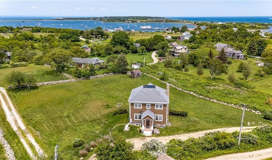 1598 Center Rd, Block Island, RI 02807 - 3 Beds, 3 Bath