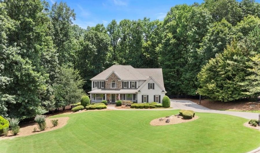 14755 Taylor Valley Way, Alpharetta, GA 30004 - 5 Beds, 6 Bath