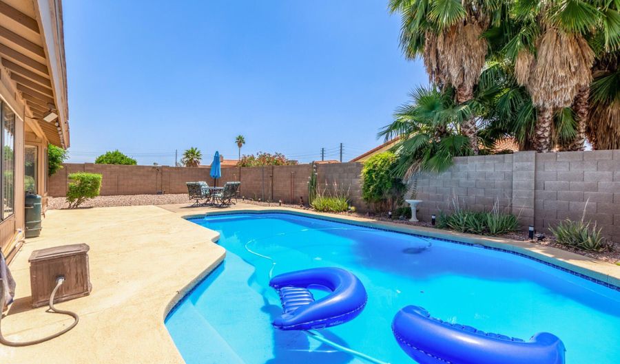 2031 W GILA Ln, Chandler, AZ 85224 - 3 Beds, 2 Bath