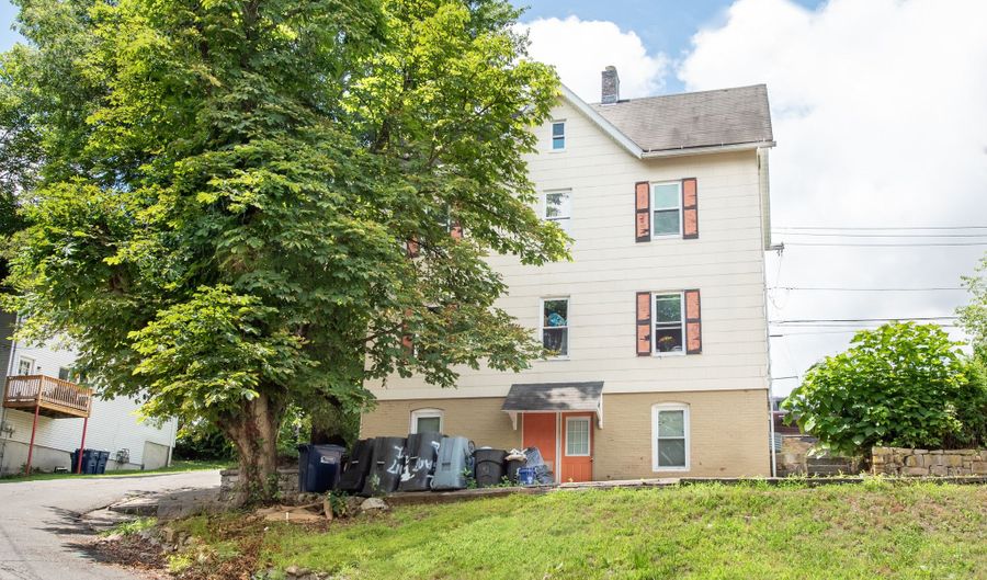 6 Crescent St, Ansonia, CT 06401 - 6 Beds, 2 Bath