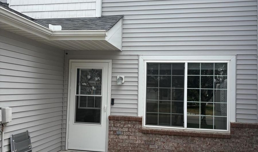 15929 Flotilla Trl 266, Apple Valley, MN 55124 - 2 Beds, 2 Bath