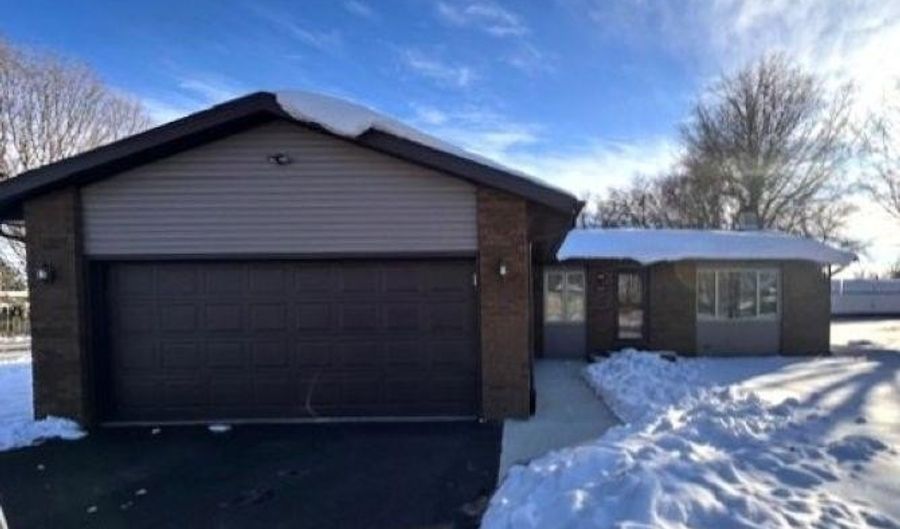 305 E Old 36, Alexander, IL 62601 - 3 Beds, 2 Bath