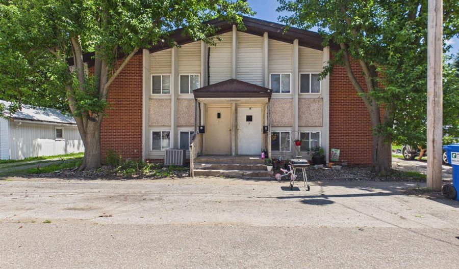 18 S 5Th St, Albia, IA 52531 - 0 Beds, 0 Bath