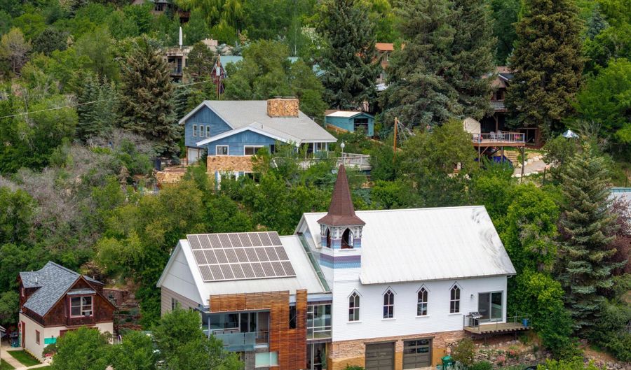 200 E Homestead Dr, Basalt, CO 81621 - 5 Beds, 4 Bath