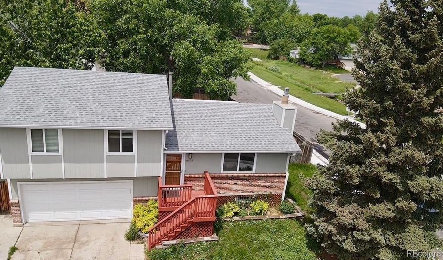 8595 Field Ct, Arvada, CO 80005 - 4 Beds, 2 Bath