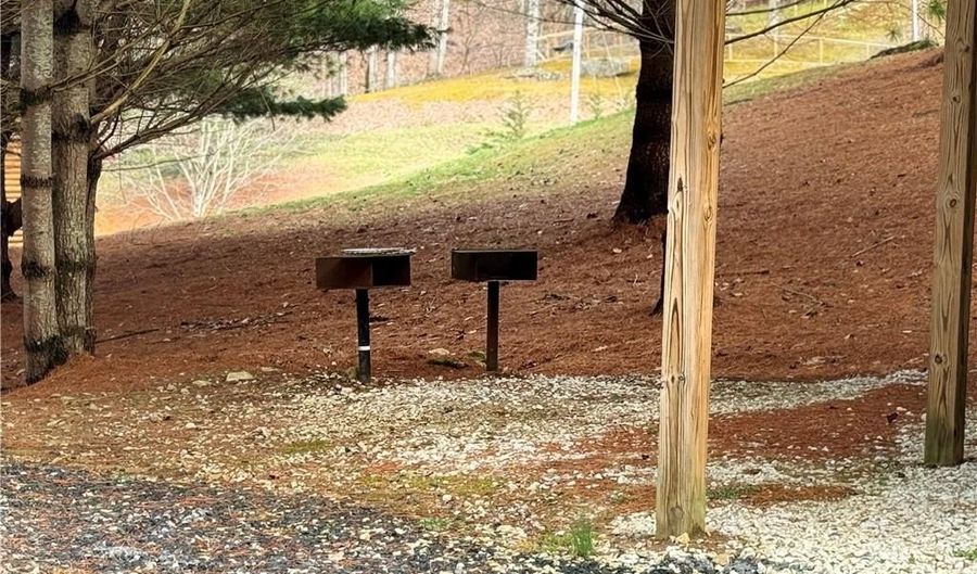 2 13 Acres Big Ridge Rd, Bakersville, NC 28705 - 0 Beds, 0 Bath