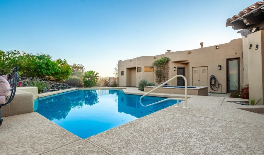 35621 N MAMIE MAUDE Dr, Carefree, AZ 85377 - 4 Beds, 3 Bath