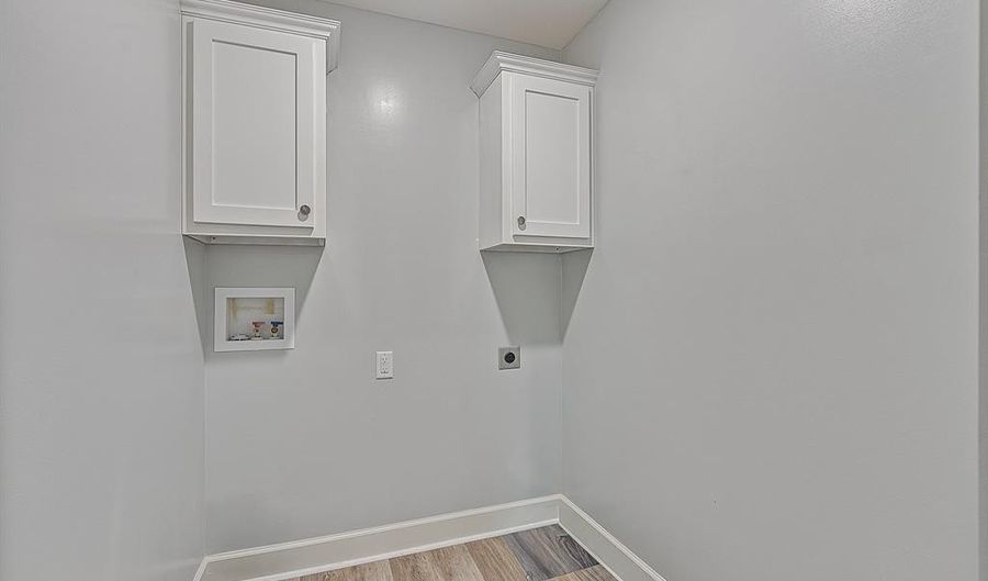 100 Oak St, Arbyrd, MO 63821 - 3 Beds, 2 Bath