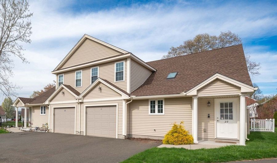 85 Main St 29, Belchertown, MA 01007 - 2 Beds, 3 Bath