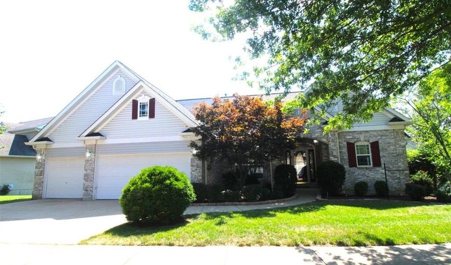320 Remington Way Dr, Ballwin, MO 63021 - 3 Beds, 3 Bath