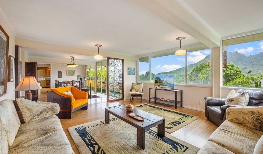 1350 Lopaka Pl, Kailua, HI 96734 - 4 Beds, 3 Bath