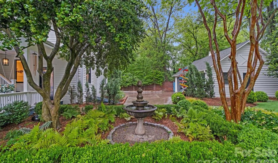 2100 The Plaza Rd, Charlotte, NC 28205 - 4 Beds, 4 Bath