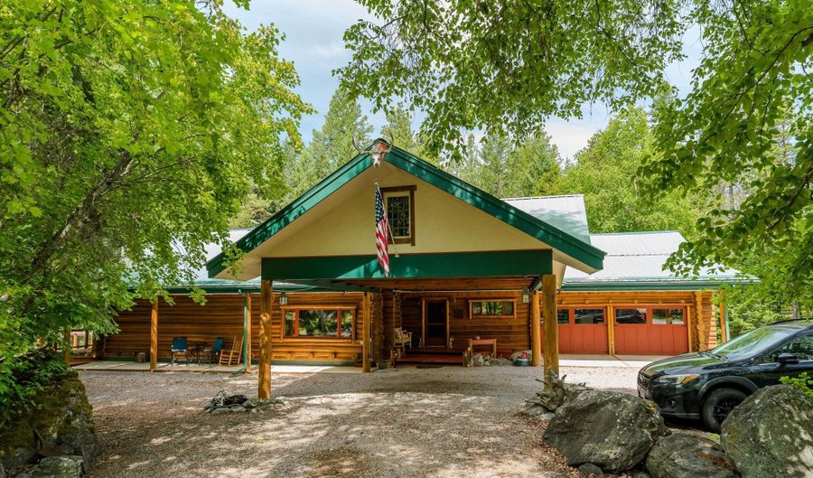 677 Latigo Ln, Bigfork, MT 59911 - 3 Beds, 4 Bath