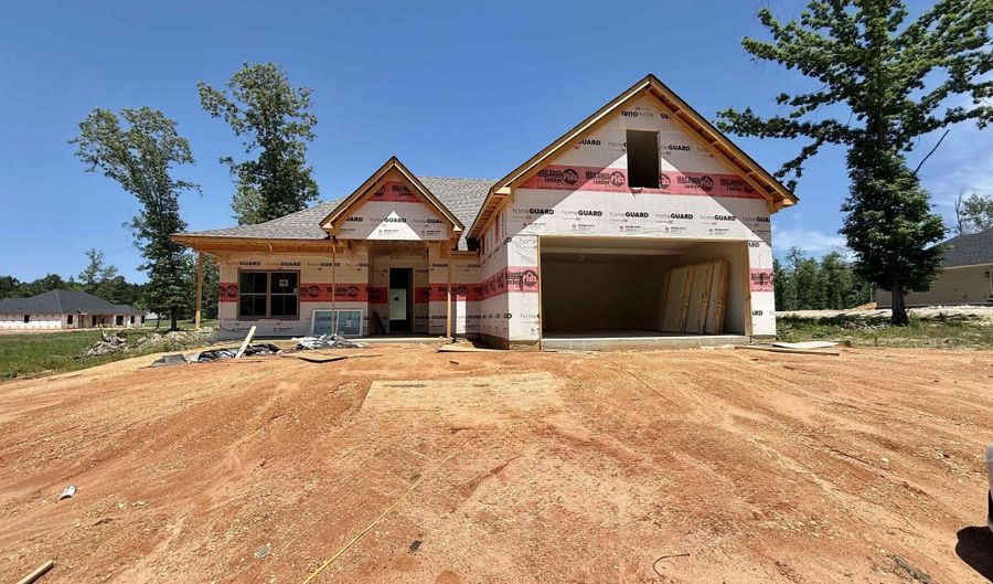 6838 Detonti Rd, Bauxite, AR 72011 - 3 Beds, 2 Bath
